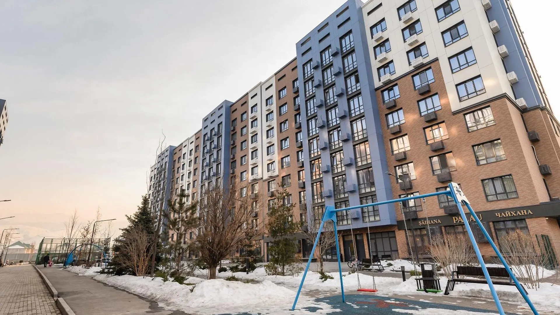 Комфортная Евротрешка В Жк Green City Almaty 0*,