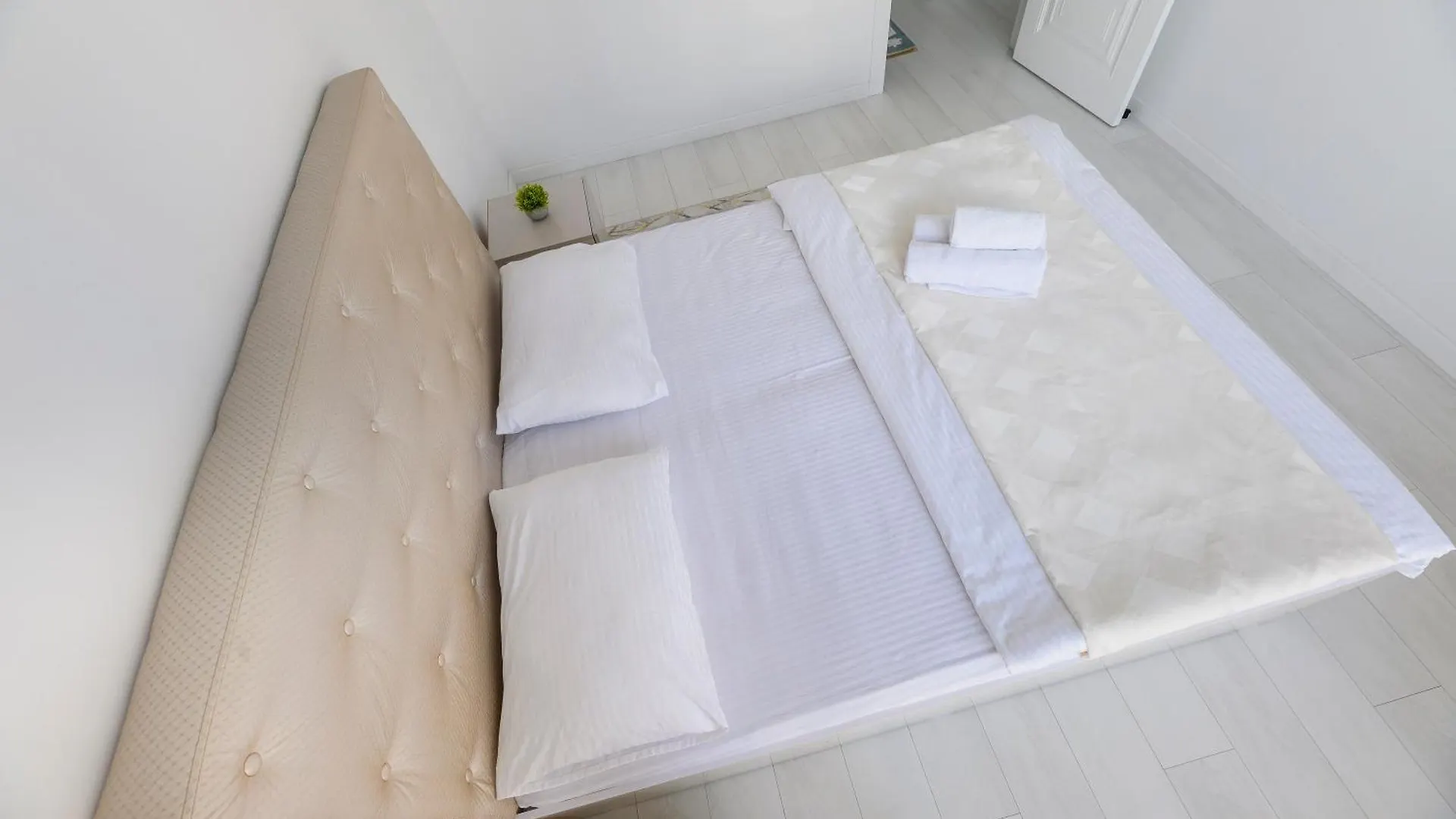 Apartment Комфортная Евротрешка В Жк Green City Almaty