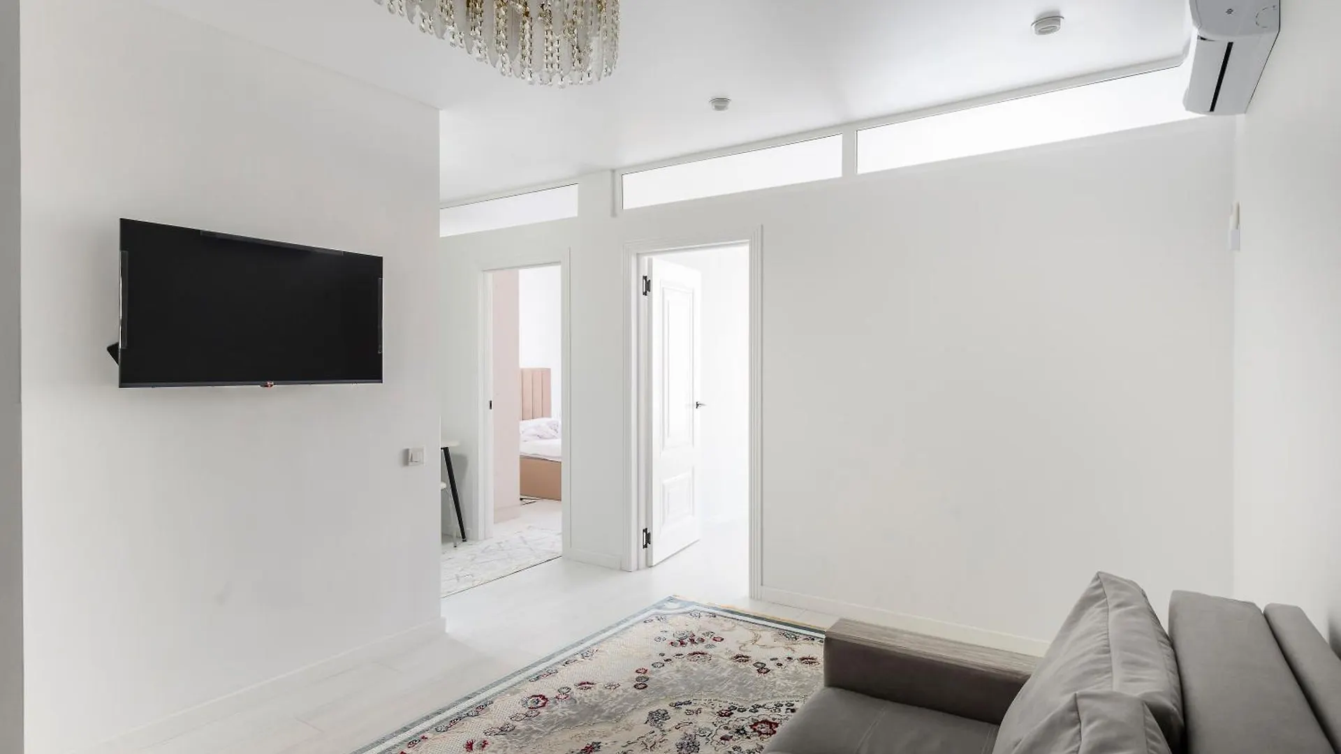 Комфортная Евротрешка В Жк Green City Almaty Apartment